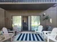 Stunning lakeview from this Geneva Condo. Walk to recreation or nightlife!