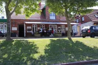 Luxurious FH near the dike, sauna, fireplace, garden, beach chair (8 adults & baby) - 3-Sterne
