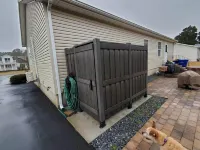PRICE DROP - HIGHLY RATED! Cozy, single family home close to beach and golf