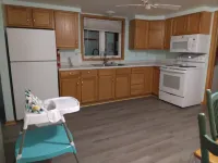 Cozy pet-friendly casa ready for family fun near MTU and Mt. Bohemia! Các khách sạn ở Calumet