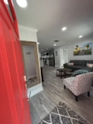 Paradise Palms Beach house with HEATED POOL🏖🌅🐬