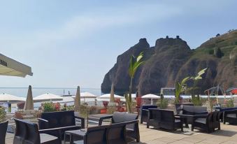 Elihotel