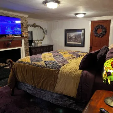 18th Cent. Charm in Historic Downtown Annapolis