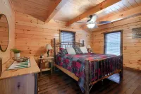 Rose's Retreat at Trickle Creek Log Cabins