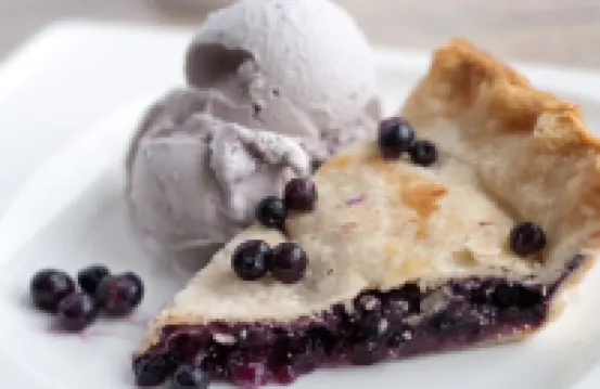 ROSE STAR COTTAGE at NUBBLE LIGHT