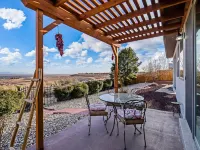 Relaxing, comfortable home for entertaining or enjoying the view Hotels in Rio Rancho