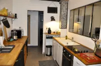 L'Aparté a charming accommodation in the heart of old Lons le Saunier Hotels in Lons-le-Saunier