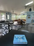 Charming 3-bedroom house with WiFi and AC in Crystal River