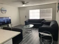 Charming 3-bedroom house centrally located in Brandon, FL