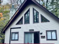 Cozy Cabin 10% discount for Military, First Responders, Church Groups, Educators