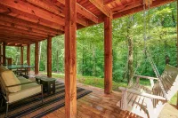 Honey Goat Hill, Sleeps 10, Centrally Located with Wooded Views