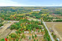 Cabin # 4 at Northern Comfort HANDICAP FRIENDLY UNIT