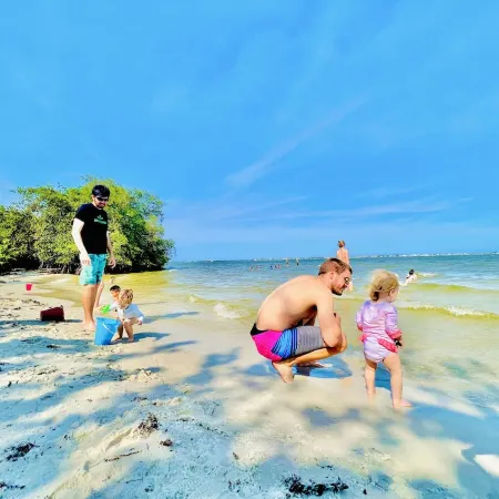 Jensen Beach Getaway/Pool-Downtown & Beaches.
