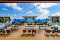 Hilton Cancun Mar Caribe All-Inclusive Resort - Luxury