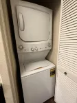 Lush 1 bd Koreatown w/ FREE parking & In-Unit laundry