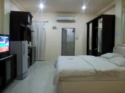 Plaitawan Apartment (Room on Request) Hotels in Taling Chan