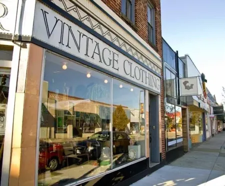 VMFA • Carytown • Keyless • Coffee & Treats    • Queen Bedrooms •  Generous Deck Отели рядом с достопримечательностью «Университет Вирджиния Коммонуэлт»