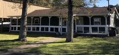 Very Nice Country Stay Not Far Away<br> Hotels near Academy Sports + Outdoors