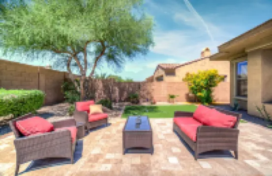 Beautiful 3 bedroom home in a private community in Estrella Mountain Ranch