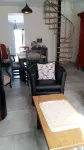 HOUSE with garden in Cherbourg en Cotentin, 10 minutes from the sea, 9 p, free wifi