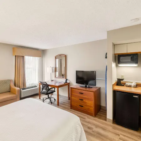 Days Inn by Wyndham Raleigh-Airport Hotels in Cedar Fork