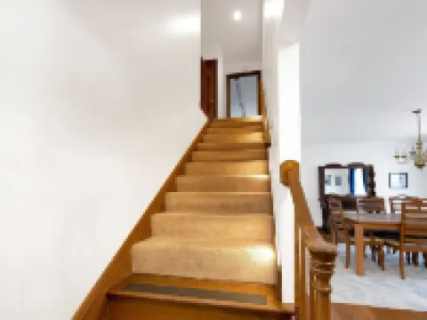 Superb British Colonial holiday home, greenhouse, outdoor deck, tropical garden Hotels in Barboursville