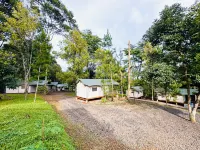 Banyu Pinus Camper Park Hotel dekat D'Castello
