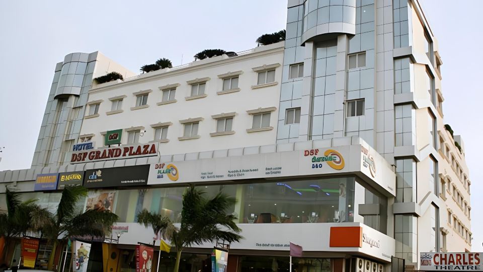 Hotel Dsf Grand Plaza