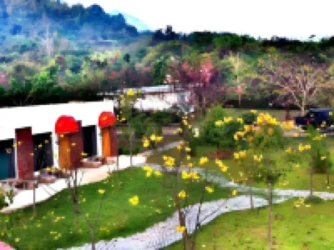 Porploen Hip Resort at Suanphung カオチャン滝周辺のホテル