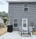 The Calm Nest - Close to CFV Hospital & Ft. Bragg Hotels near Walmart Supercenter