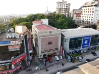 Grand Plaza Hotel