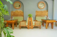 Hotel Ishan - A Ganges Riverside Retreat by Salvus