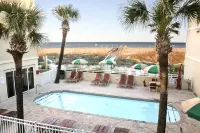 DeSoto Beach Gardens - Pools