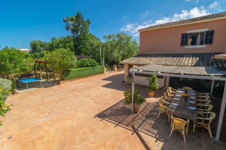 PILI - Wonderful villa with private pool amidst the fields. Free WiFi Отели в г. Puerto Colom