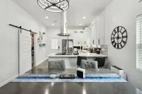 Minutes from Canyon Lake! Custom 3 Bedroom Home W/ Fire Pit. Perfect Location!