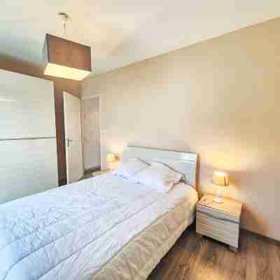 Le Clos Bastille Rooms