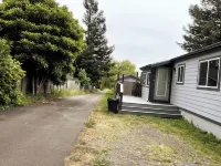 Bayside Casita Upgraded &In Town Hotels in Arcata
