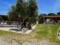 Chalet Simple Hotels in Pietracorbara
