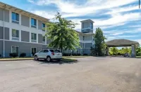 Sleep Inn & Suites - parking