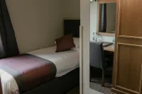 St Davids Cross Hotel