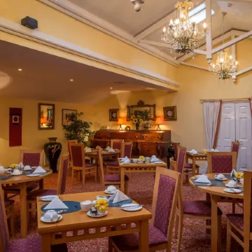 Dingle Benners Hotel