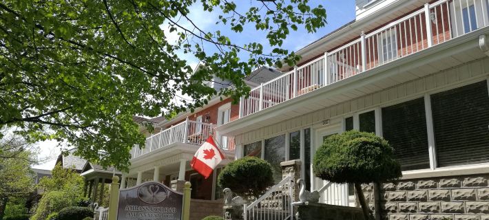Ambassador B&B Guest Home Hotels in Perth County