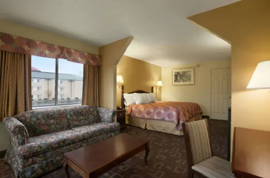 Days Inn by Wyndham Nashville Airport