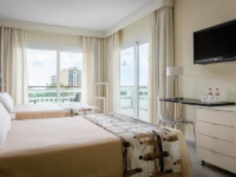 ALEGRIA Caprici Verd Hotels in Maresme