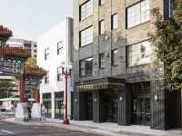 The Hoxton, Portland Hotels near Chinatown Gateway