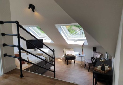 3. 부티크 호텔 빌..