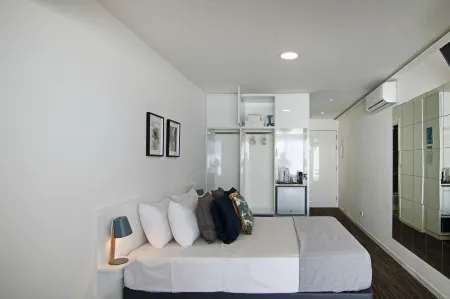 Phaedrus Living: Luxury Suite Nicosia 502 Отели в г. Строволос