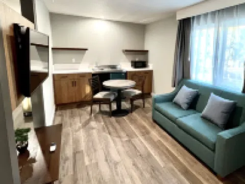 Lincoln Inn Hotels in Venice