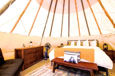 Yellowstone Tipis Các khách sạn ở Gardiner