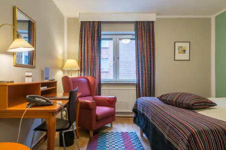 Teaterhotellet Отели в г. Limhamn